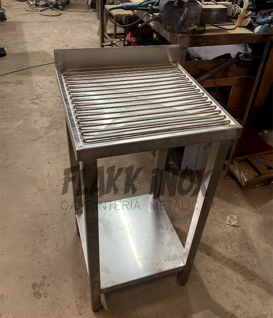 Parrilla de trabajo vertical